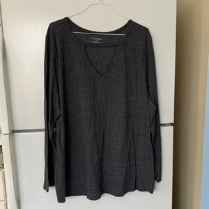Lane Bryant 22-24 grey long sleeve T w cutout